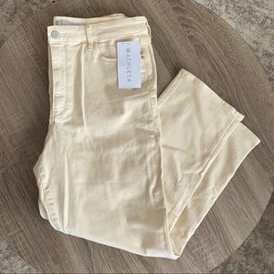 Athleta Flex Straight Leg Ankle Jean in Bone (NWT)